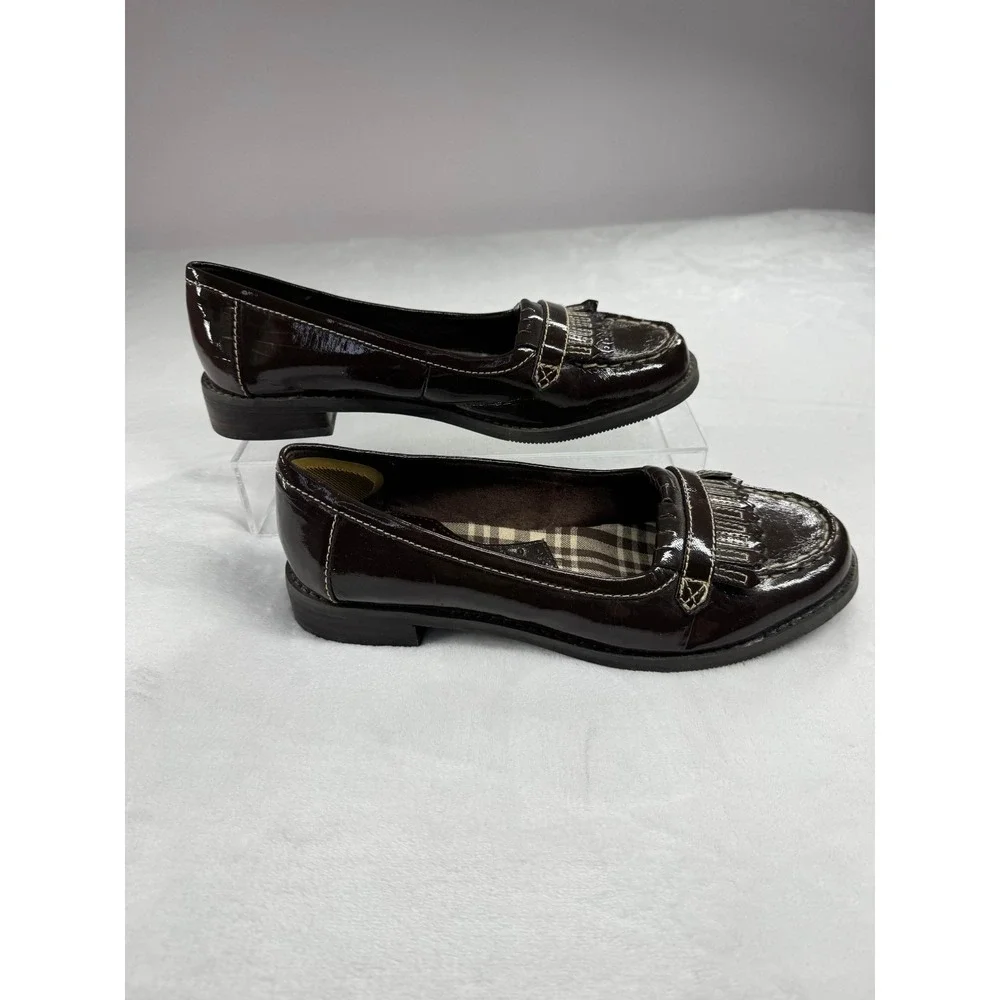 G.H. Bass & Co. Patent Leather Loafers Women's 8M Cocoa Brown‎ Slip-On Round Toe